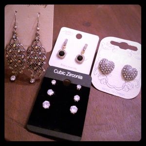 Lot of new earrings